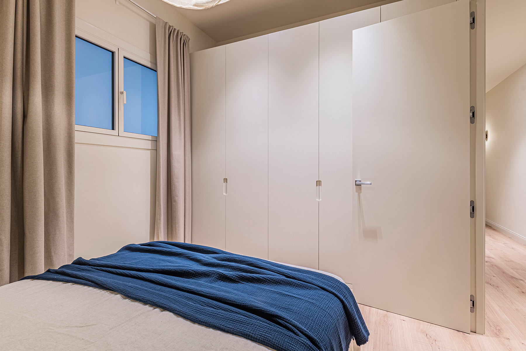  Renovated flat in historic building - L