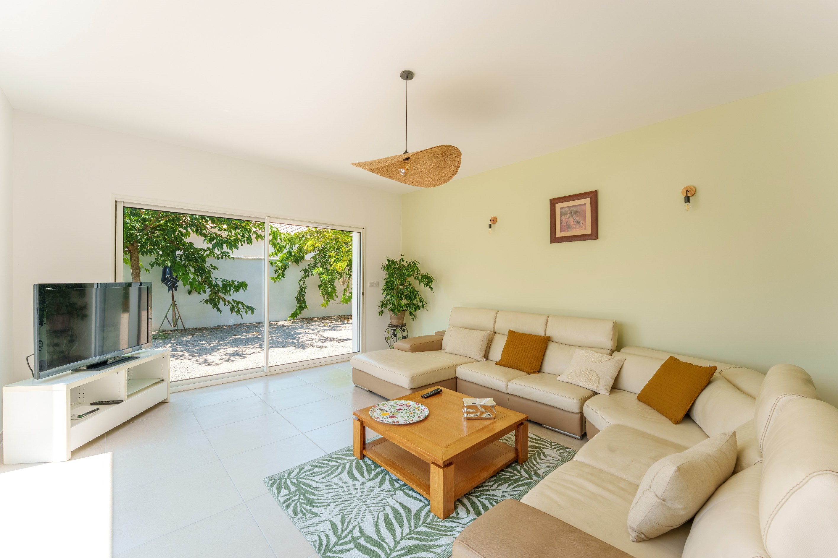  Vic-la-Gardiole – Gorgeous New Ground-Floor Villa  Quiet Setting & Near the Be… - 物件實景