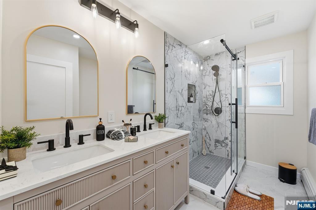 Twp of Washington, New Jersey, 07676, United States, 5 Bedrooms Bedrooms, ,3 BathroomsBathrooms,Residential,For Sale,1989508