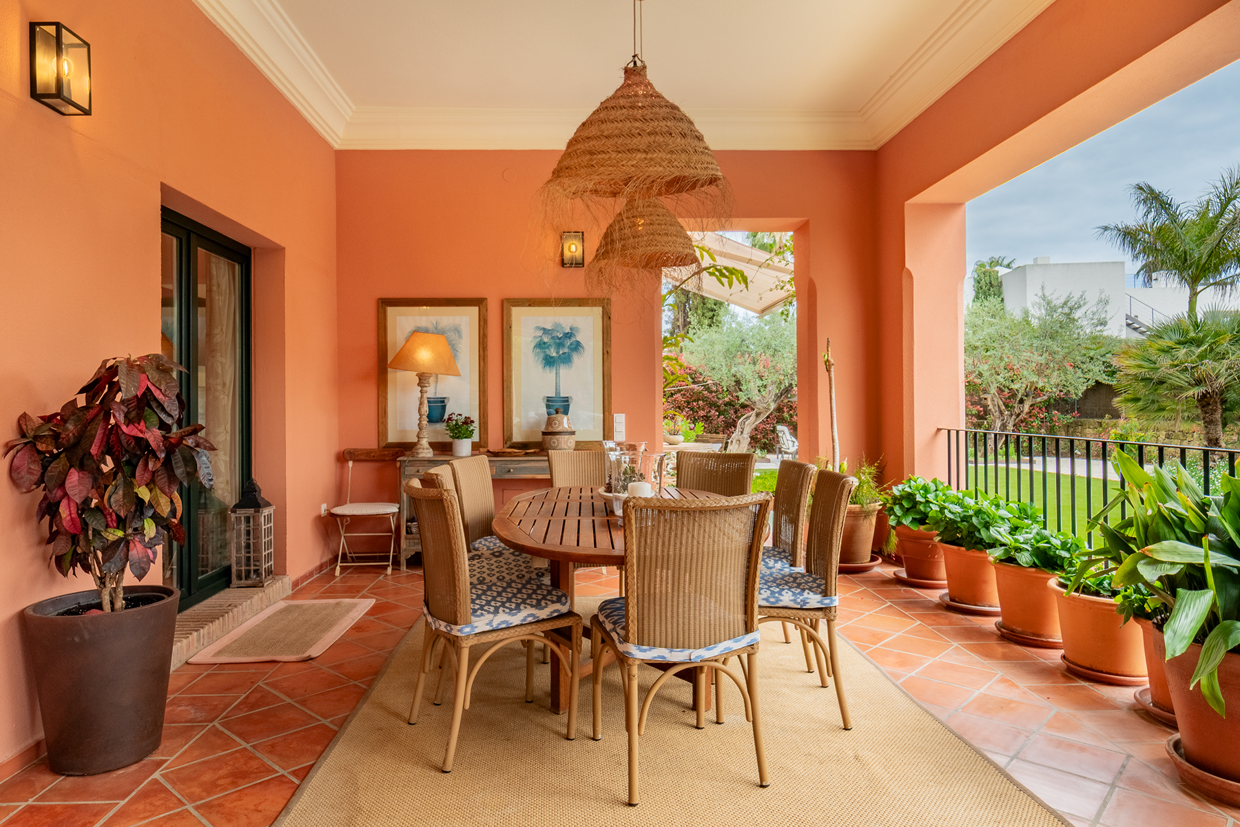  Charming Andalusian-style villa in Altos de Puente Romano, Golden Mile - 物件實景