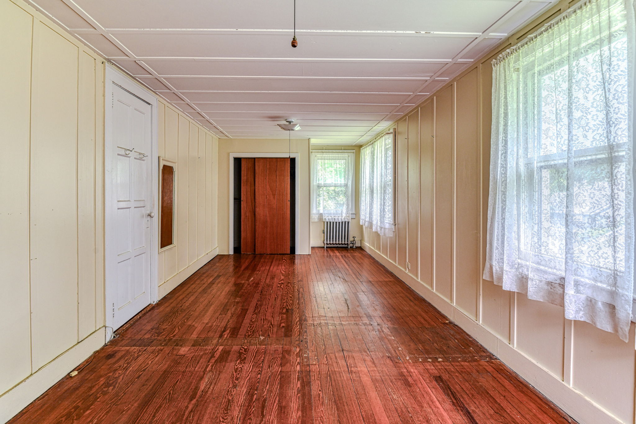 Monmouth, Ocean Township, New Jersey, 07712, United States, 4 Bedrooms Bedrooms, ,2 BathroomsBathrooms,Residential,For Sale,1894295