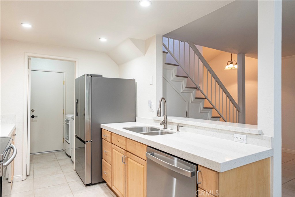 Rancho Cucamonga, California, 91701, United States, 2 Bedrooms Bedrooms, ,2 BathroomsBathrooms,Residential,For Sale,1995388