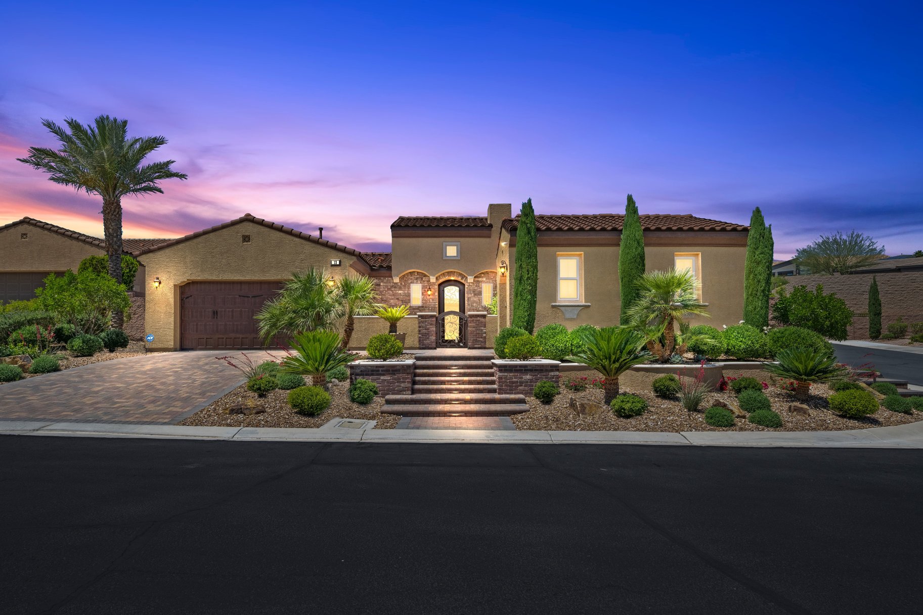  DESIGNER DREAM OASIS IN GATED LAKE LAS VEGAS, FURNISHED TURN-KEY - 物件實景