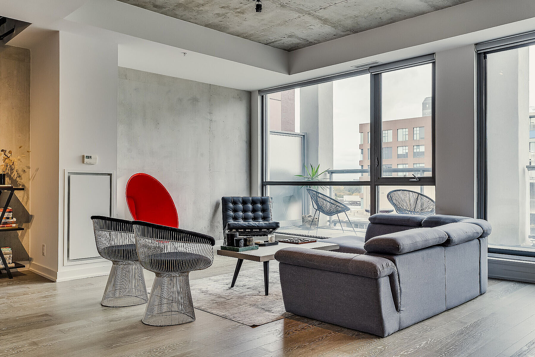  Sophisticated and Spacious - 物件實景