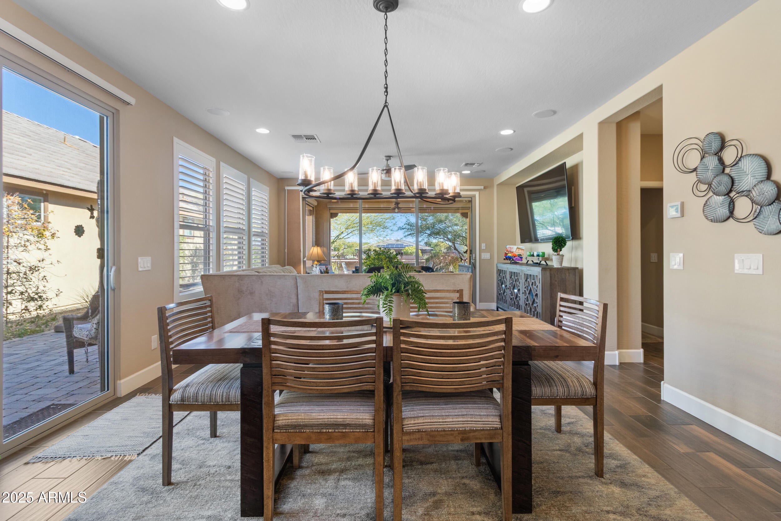 Wickenburg, Arizona, 85390, United States, 2 Bedrooms Bedrooms, ,3 BathroomsBathrooms,Residential,For Sale,2006351