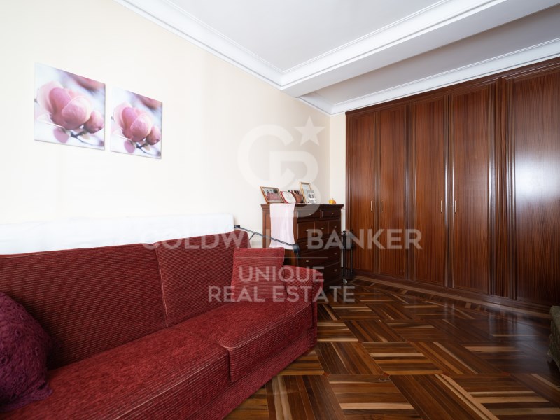 Madrid, Madrid, Chamber?, Almagro Madrid, Madrid, Madrid, Comunidad de Madrid, ES, 6 Bedrooms Bedrooms, ,4 BathroomsBathrooms,Residential,For Sale,Madrid, Madrid, Chamber?, Almagro Madrid, Madrid, ,1619918