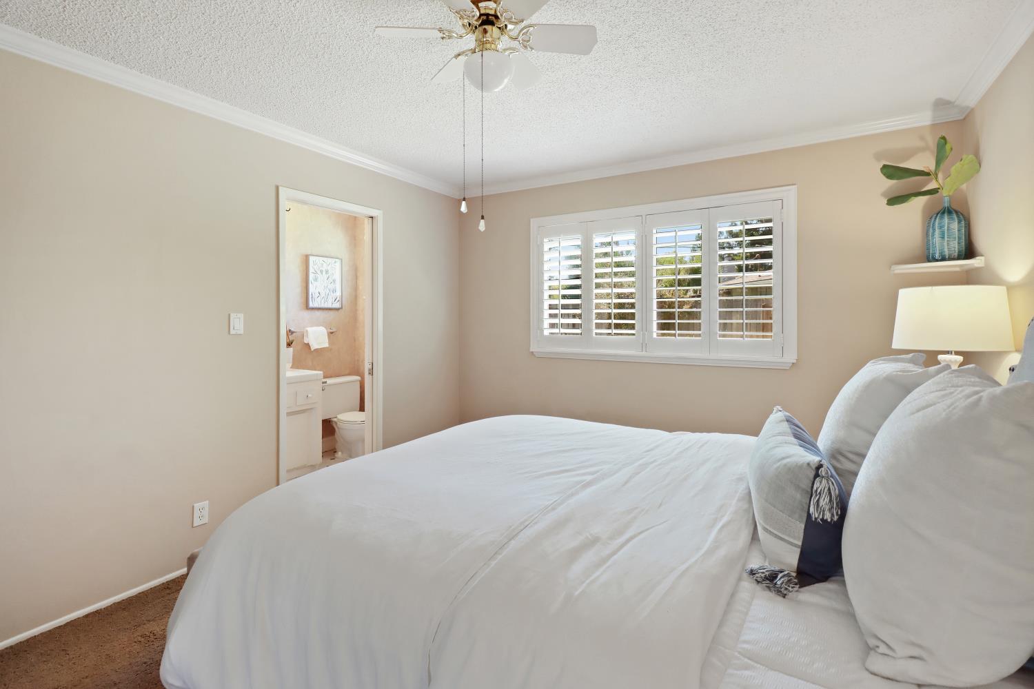 Sacramento, California, 95821, United States, 3 Bedrooms Bedrooms, ,2 BathroomsBathrooms,Residential,For Sale,1941774