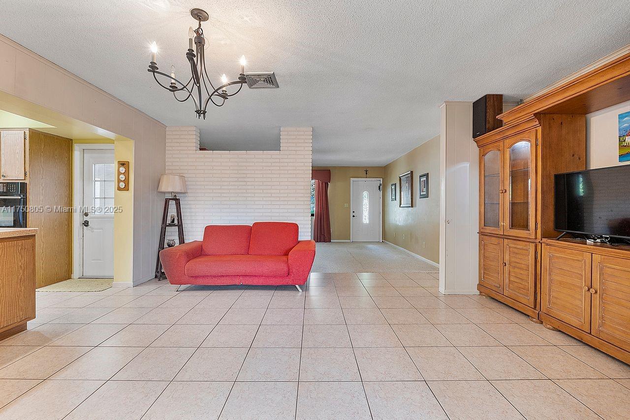 Fort Lauderdale, Florida, 33312, United States, 4 Bedrooms Bedrooms, ,2 BathroomsBathrooms,Residential,For Sale,1837801