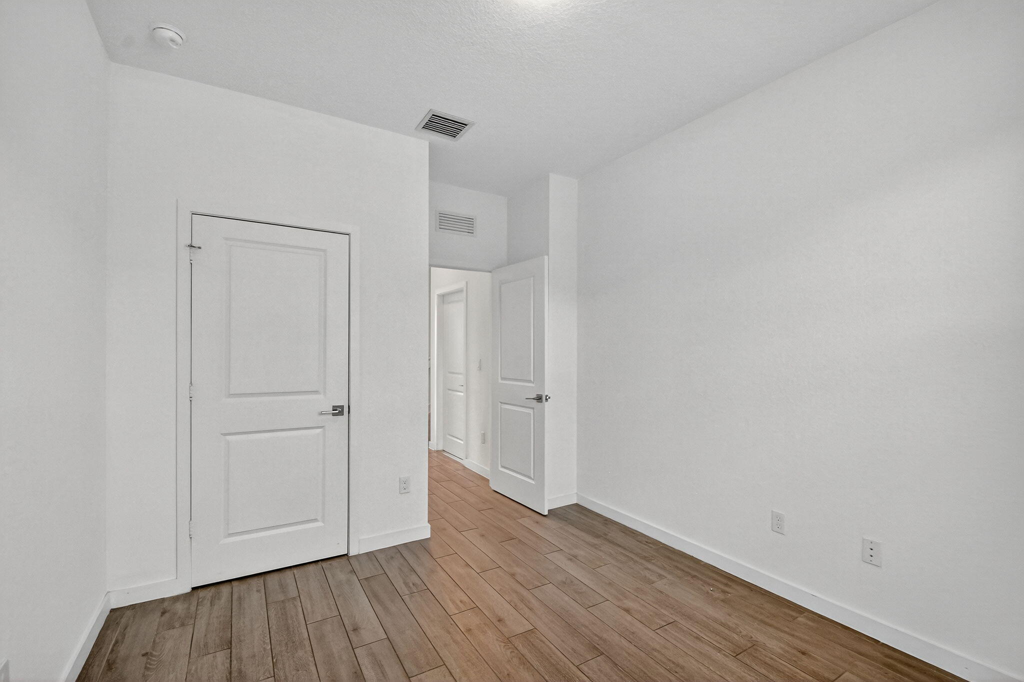 Lake Worth, Florida, 33467, United States, 4 Bedrooms Bedrooms, ,3 BathroomsBathrooms,Residential,For Sale,1819485