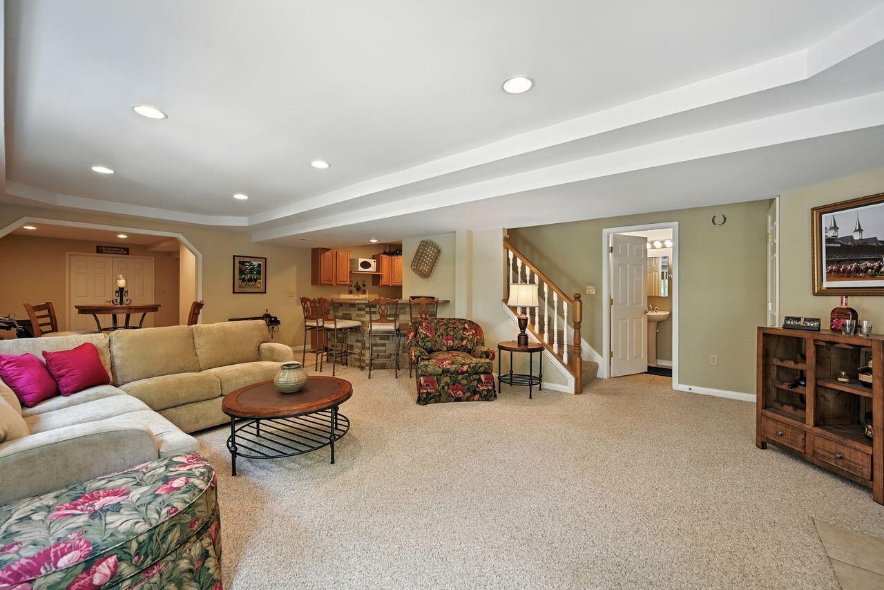 Union, Kentucky, 41091, United States, 4 Bedrooms Bedrooms, ,5 BathroomsBathrooms,Residential,For Sale,1961010