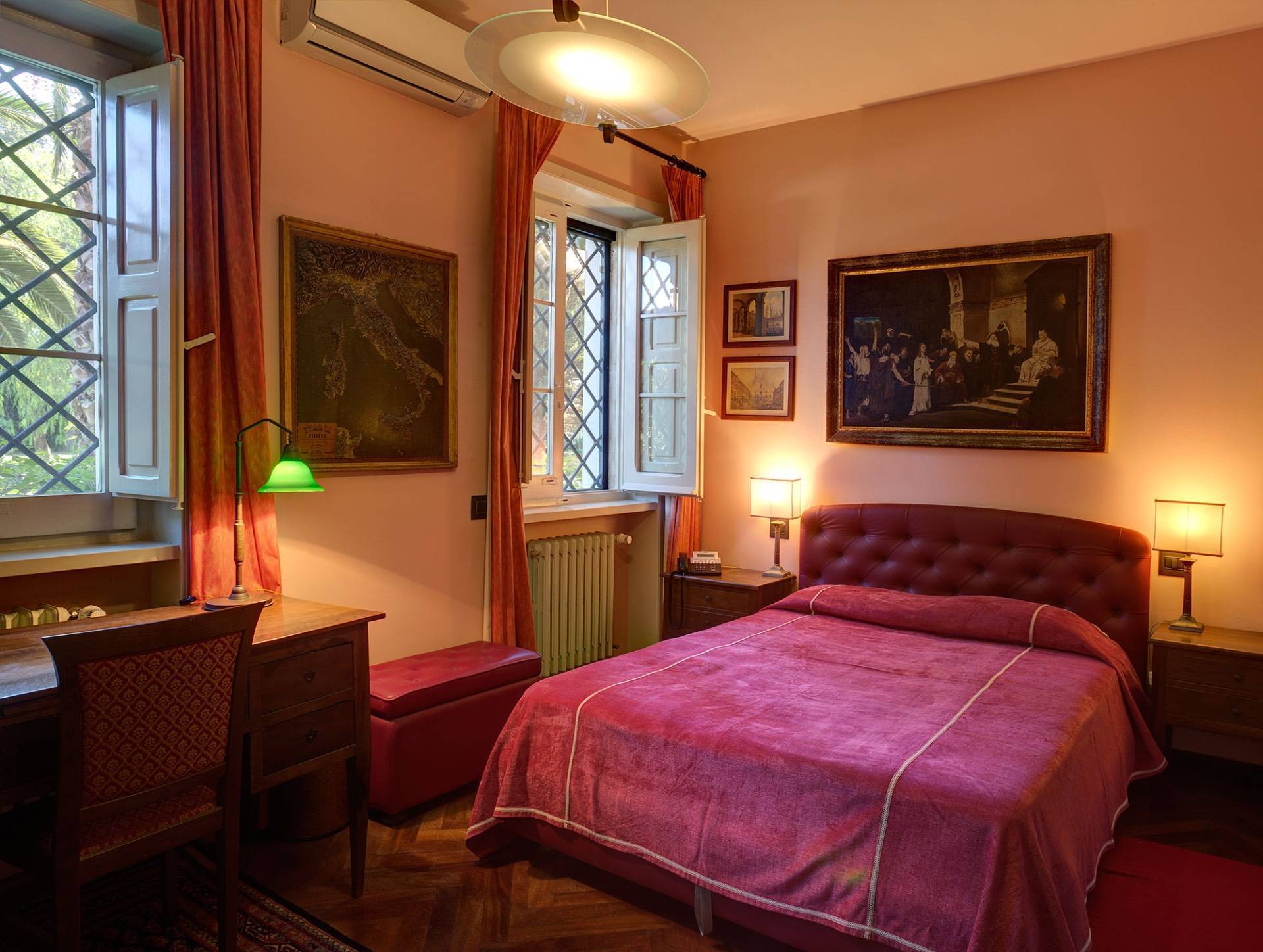 Lecce, Lecce, 73100, IT, 10 Bedrooms Bedrooms, ,10 BathroomsBathrooms,Residential,For Sale,1991439