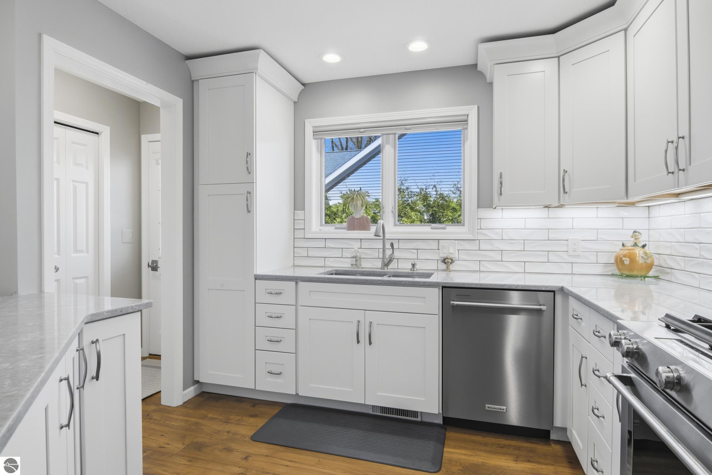 Boyne City, Michigan, 49712, United States, 3 Bedrooms Bedrooms, ,3 BathroomsBathrooms,Residential,For Sale,2034375