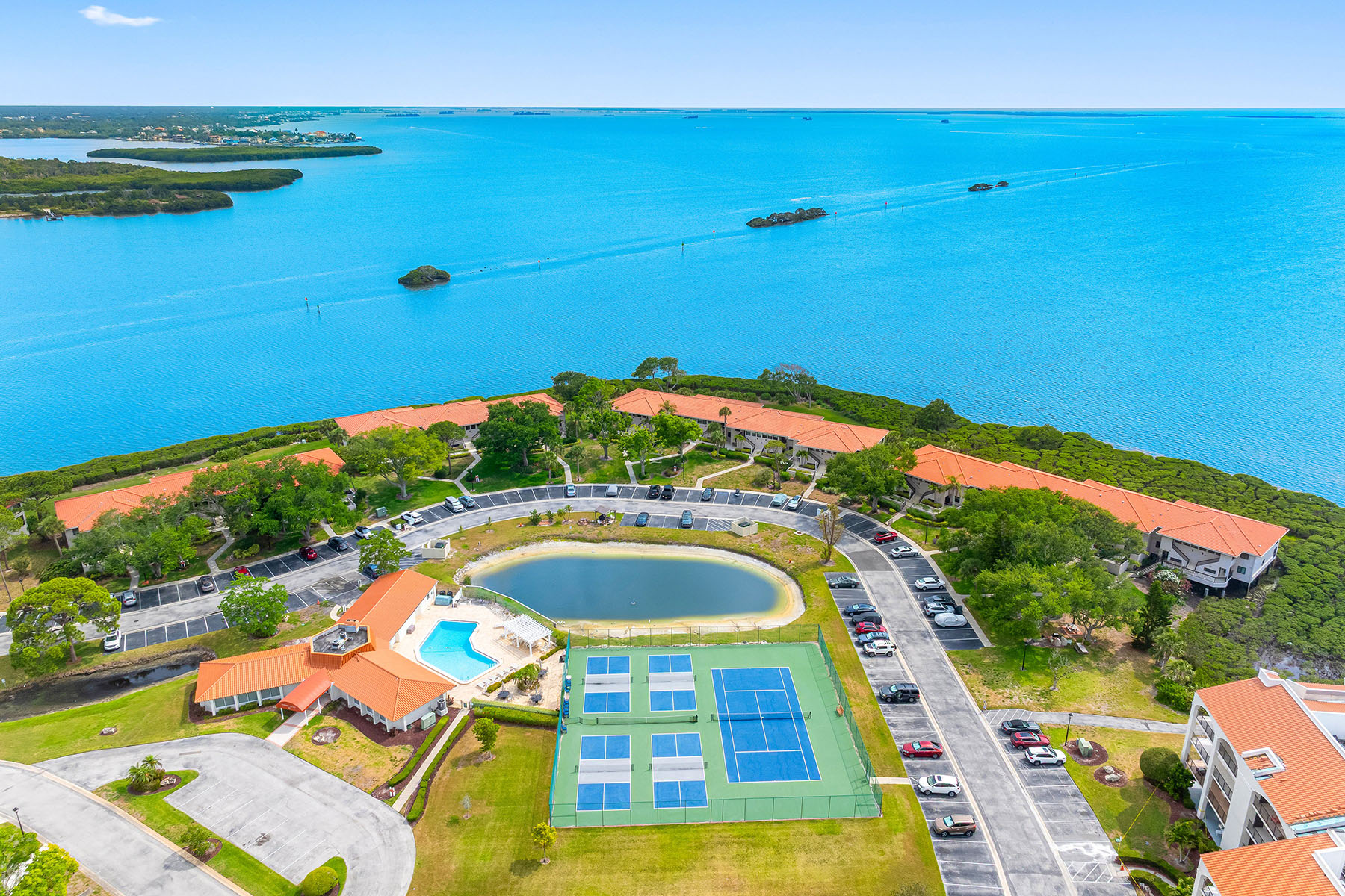  TARPON COVE CONDO - 物件實景