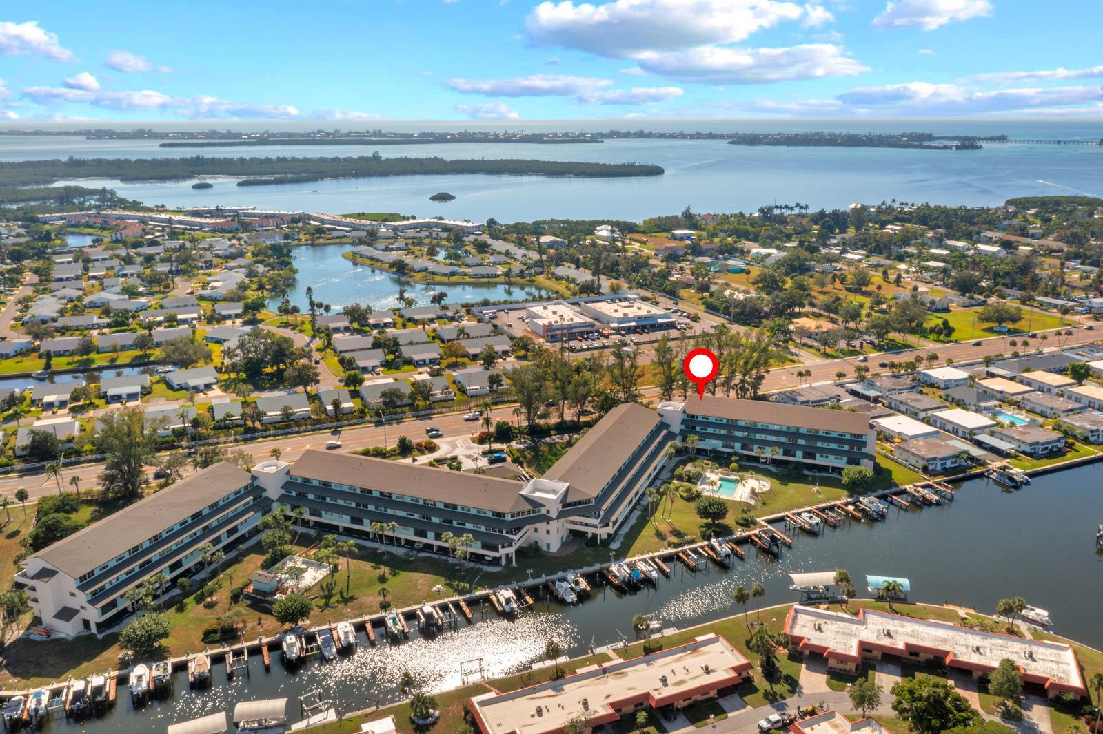 Bradenton, Florida, 34210, United States, 3 Bedrooms Bedrooms, ,3 BathroomsBathrooms,Residential,For Sale,2001185