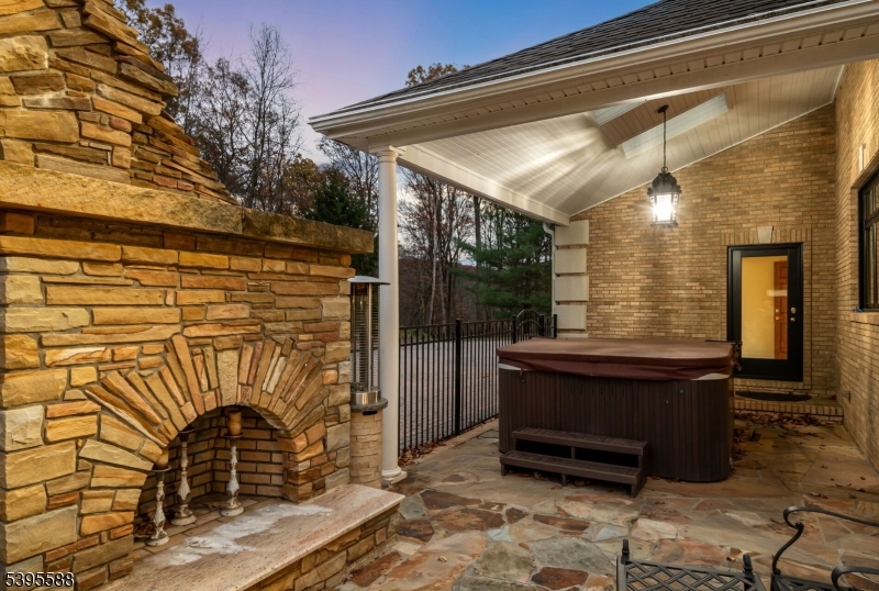 Sparta Twp., New Jersey, 07871, United States, 6 Bedrooms Bedrooms, ,7 BathroomsBathrooms,Residential,For Sale,1987965