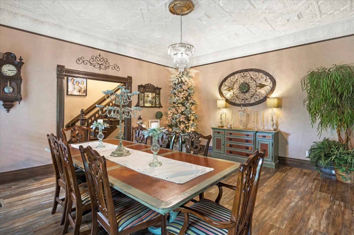 Carthage, Texas, 75633, United States, 5 Bedrooms Bedrooms, ,4 BathroomsBathrooms,Residential,For Sale,1804016