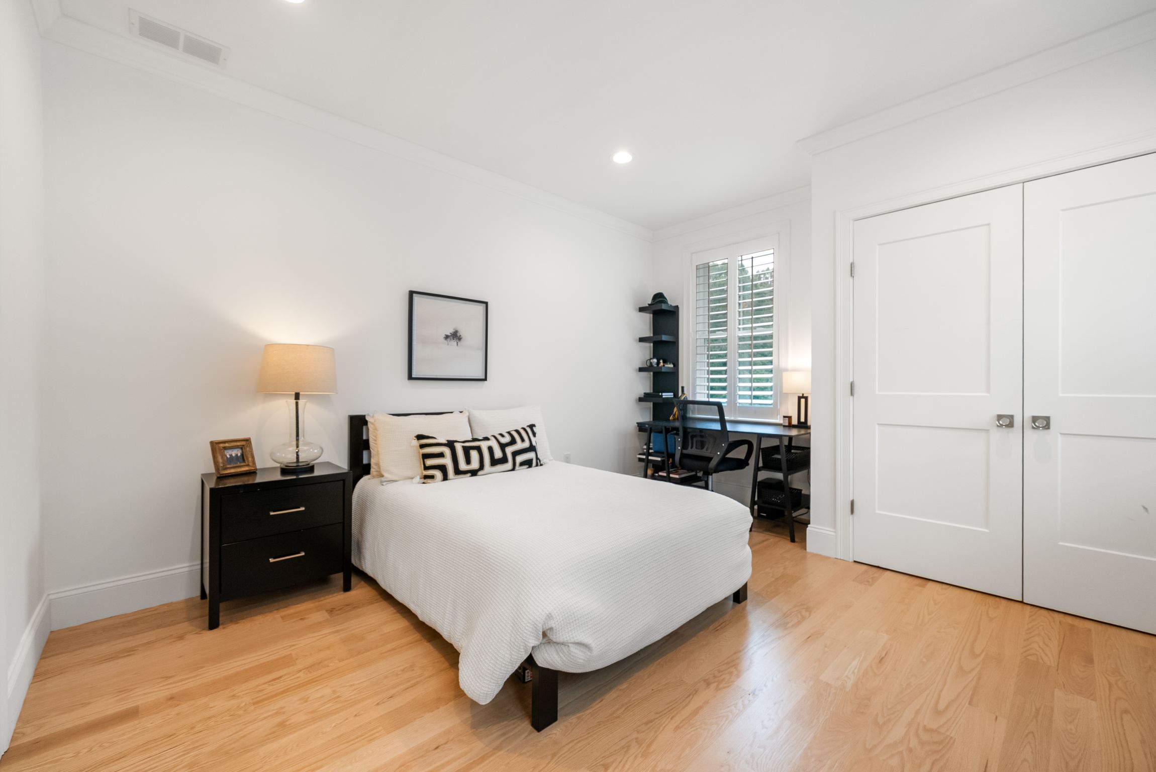  446 Westfield Street, Dedham, MA, 02026 - 物件實景