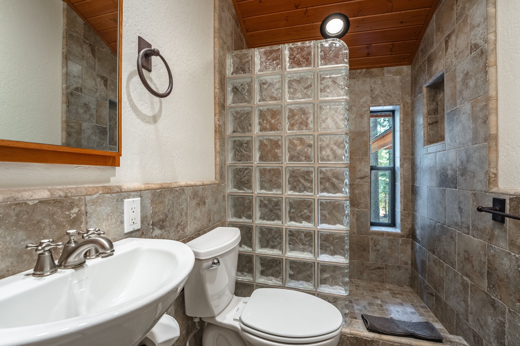  Alpine Peaks Chalet - Ski-Inspired Living on the Forest’s Edge - 物件實景