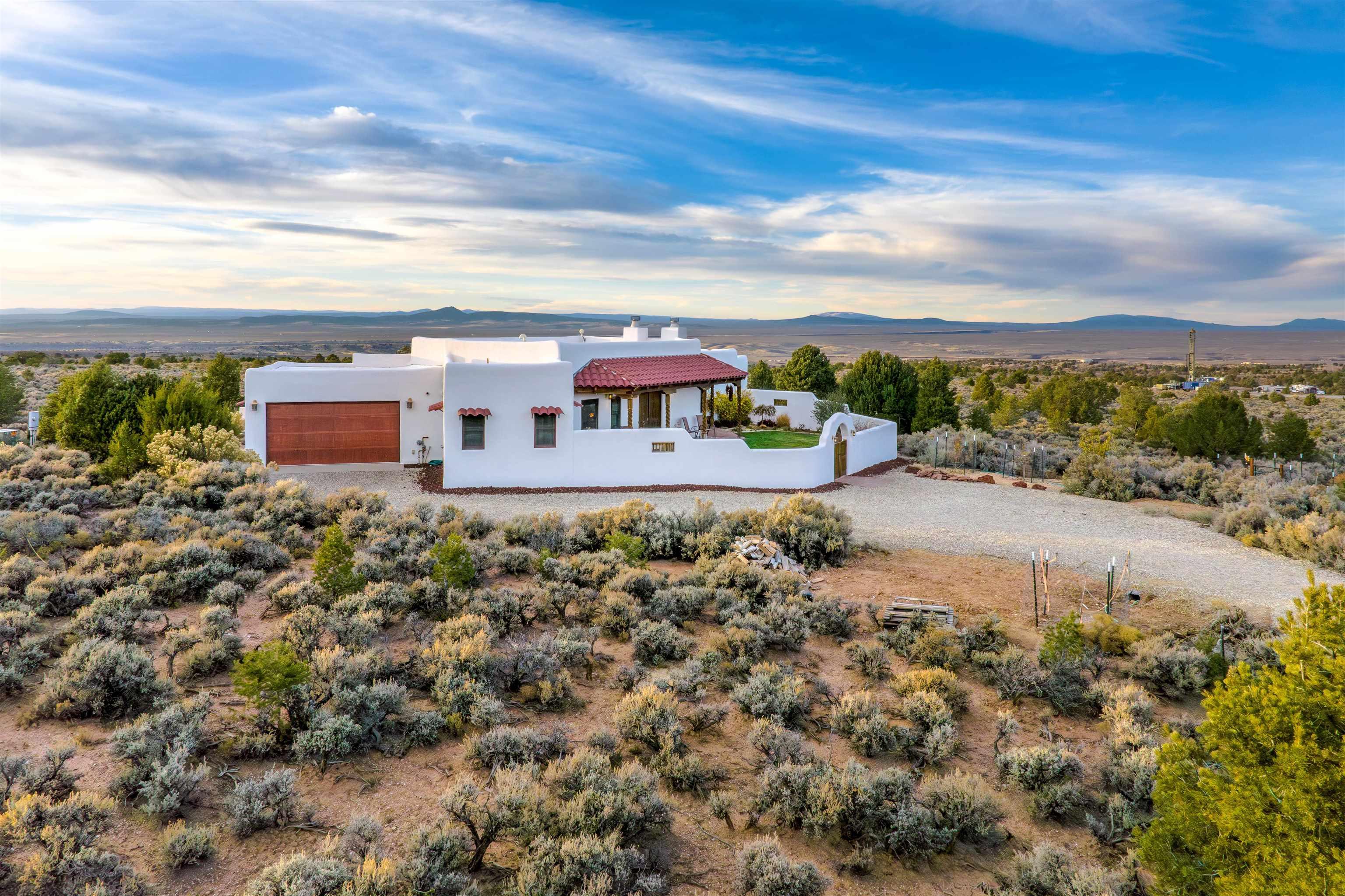 Ranchos De Taos, New Mexico, 87557-2740, United States, 3 Bedrooms Bedrooms, ,3 BathroomsBathrooms,Residential,For Sale,1998521