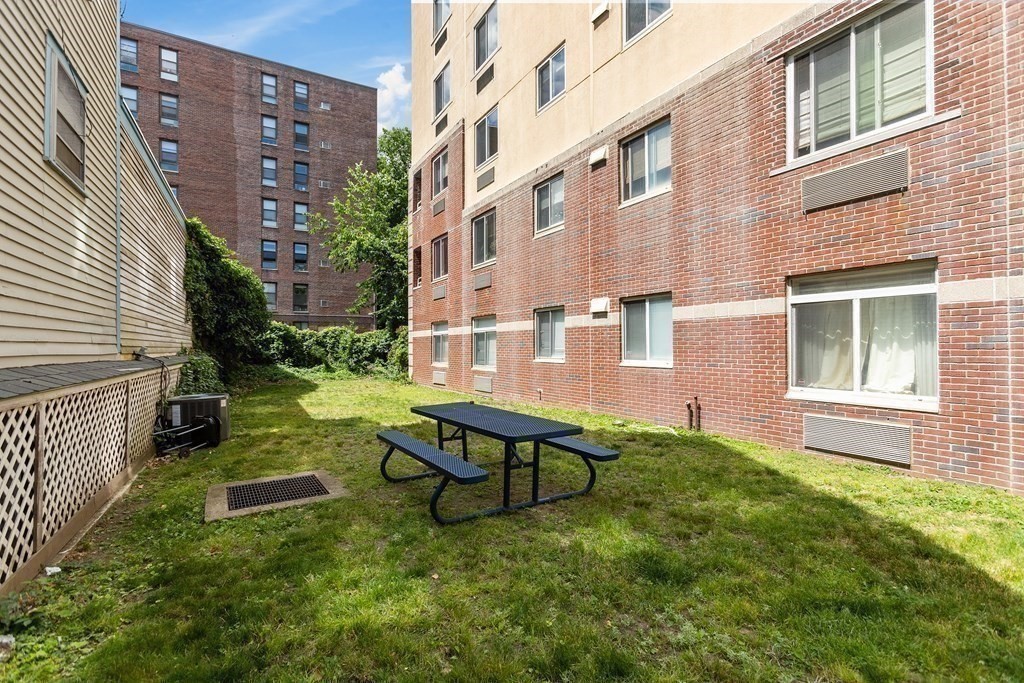 Cambridge, Massachusetts, 02139, United States, 2 Bedrooms Bedrooms, ,2 BathroomsBathrooms,Residential,For Sale,1939557