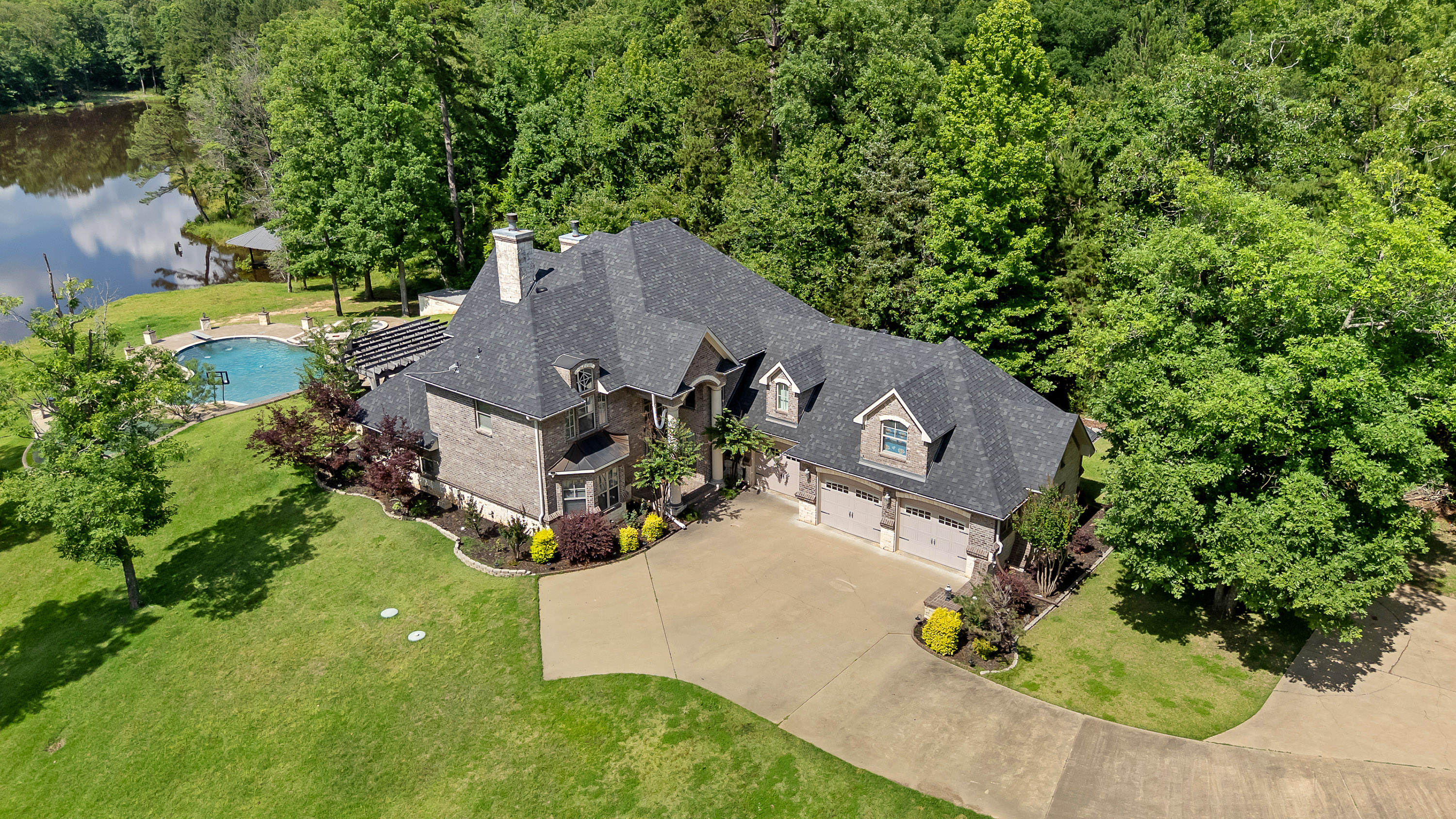  1411 County Road 4120, Atlanta, TX, 75551 - 物件實景