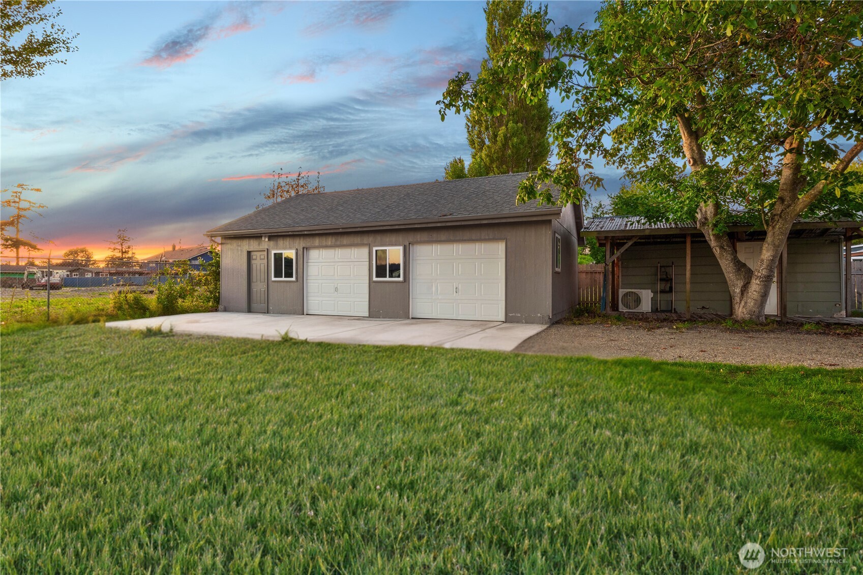 Bellingham, Washington, 98226, United States, 2 Bedrooms Bedrooms, ,2 BathroomsBathrooms,Residential,For Sale,1965694