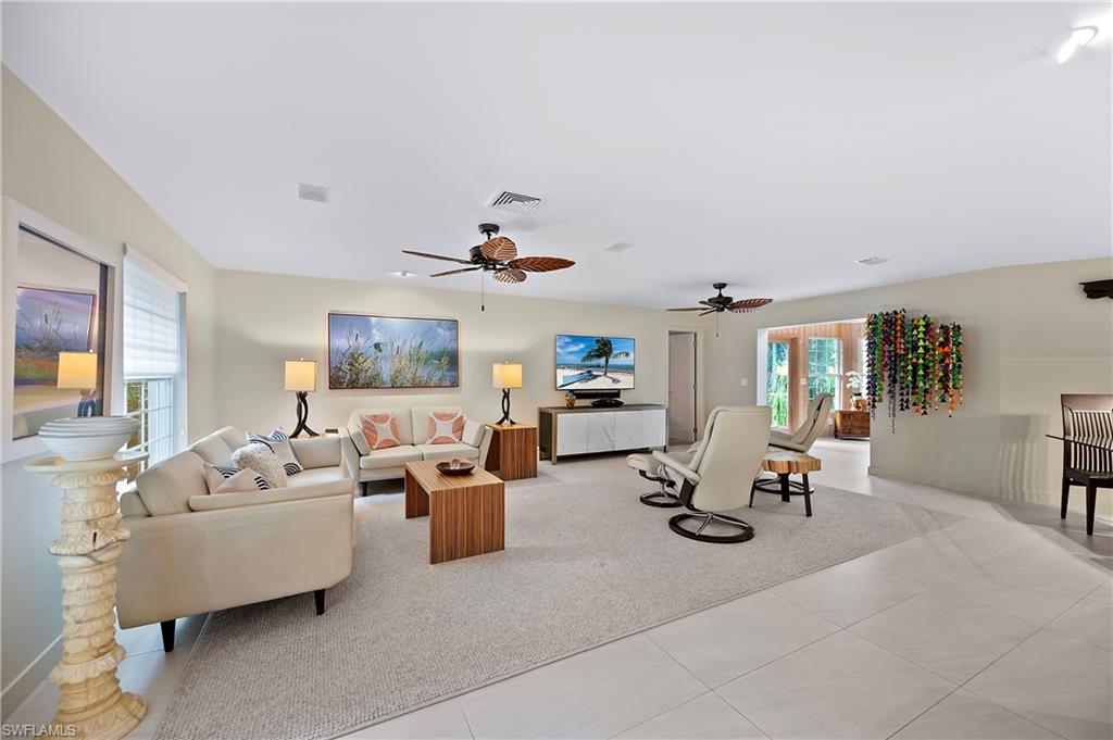 1303 Wahoo Ct, Naples, Florida, 34102, United States, 2 Bedrooms Bedrooms, ,2 BathroomsBathrooms,Residential,For Sale,1303 Wahoo Ct,1594404