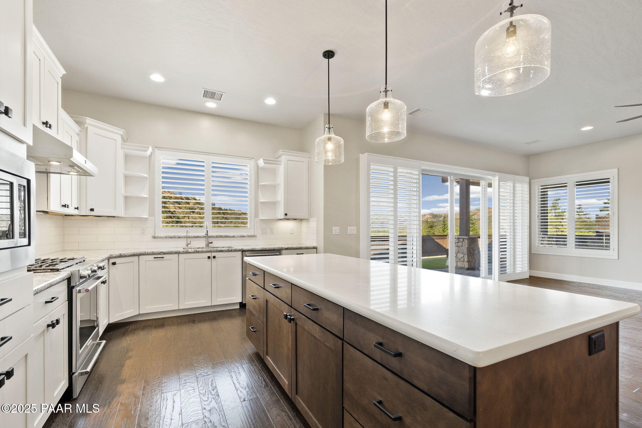 Prescott, Arizona, 86305, United States, 4 Bedrooms Bedrooms, ,2 BathroomsBathrooms,Residential,For Sale,1987901