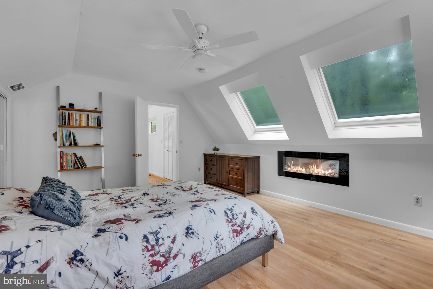 Annapolis, Maryland, 21409, United States, 4 Bedrooms Bedrooms, ,5 BathroomsBathrooms,Residential,For Sale,1947089