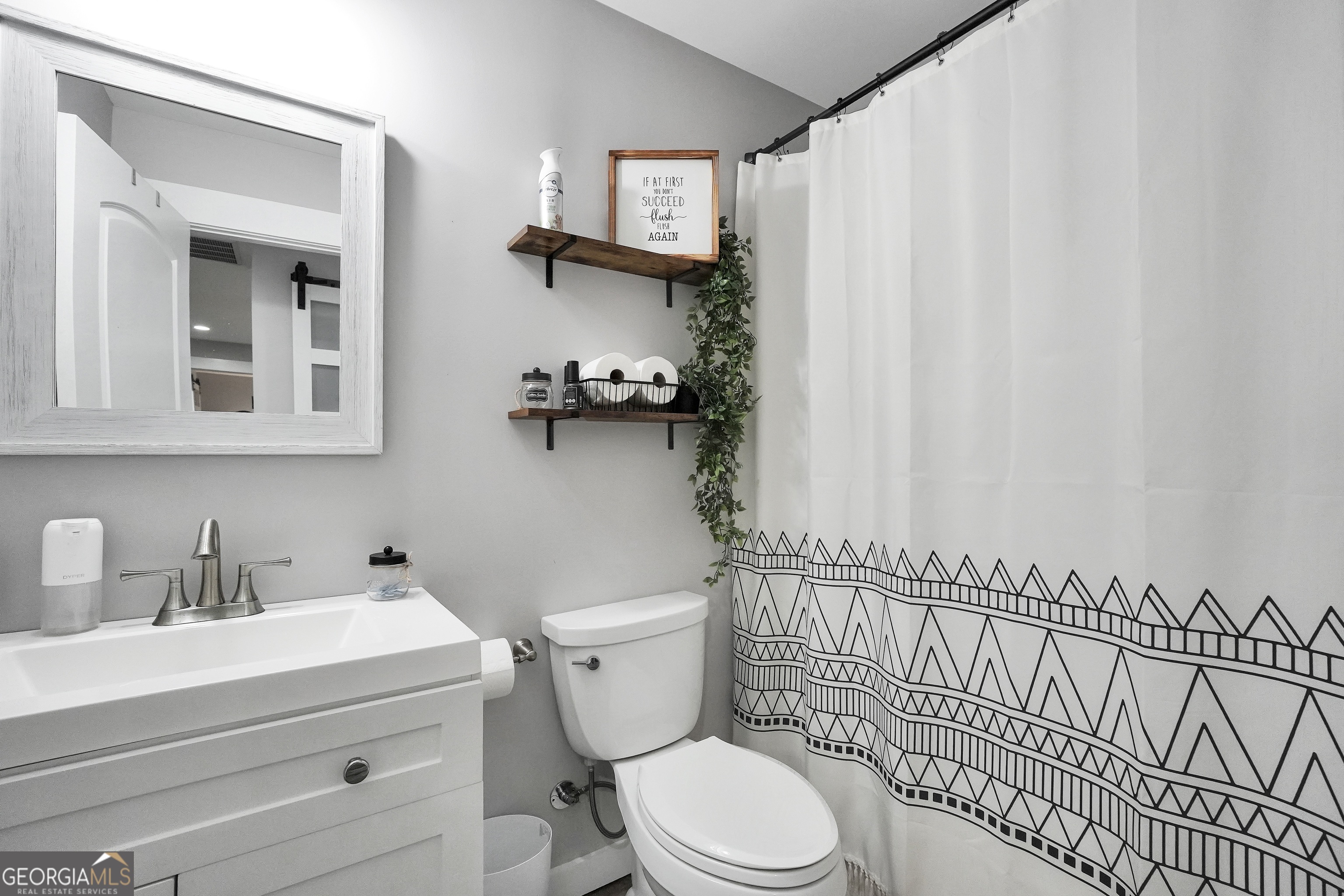 Williamson, Georgia, 30292, United States, 2 Bedrooms Bedrooms, ,2 BathroomsBathrooms,Residential,For Sale,1982609