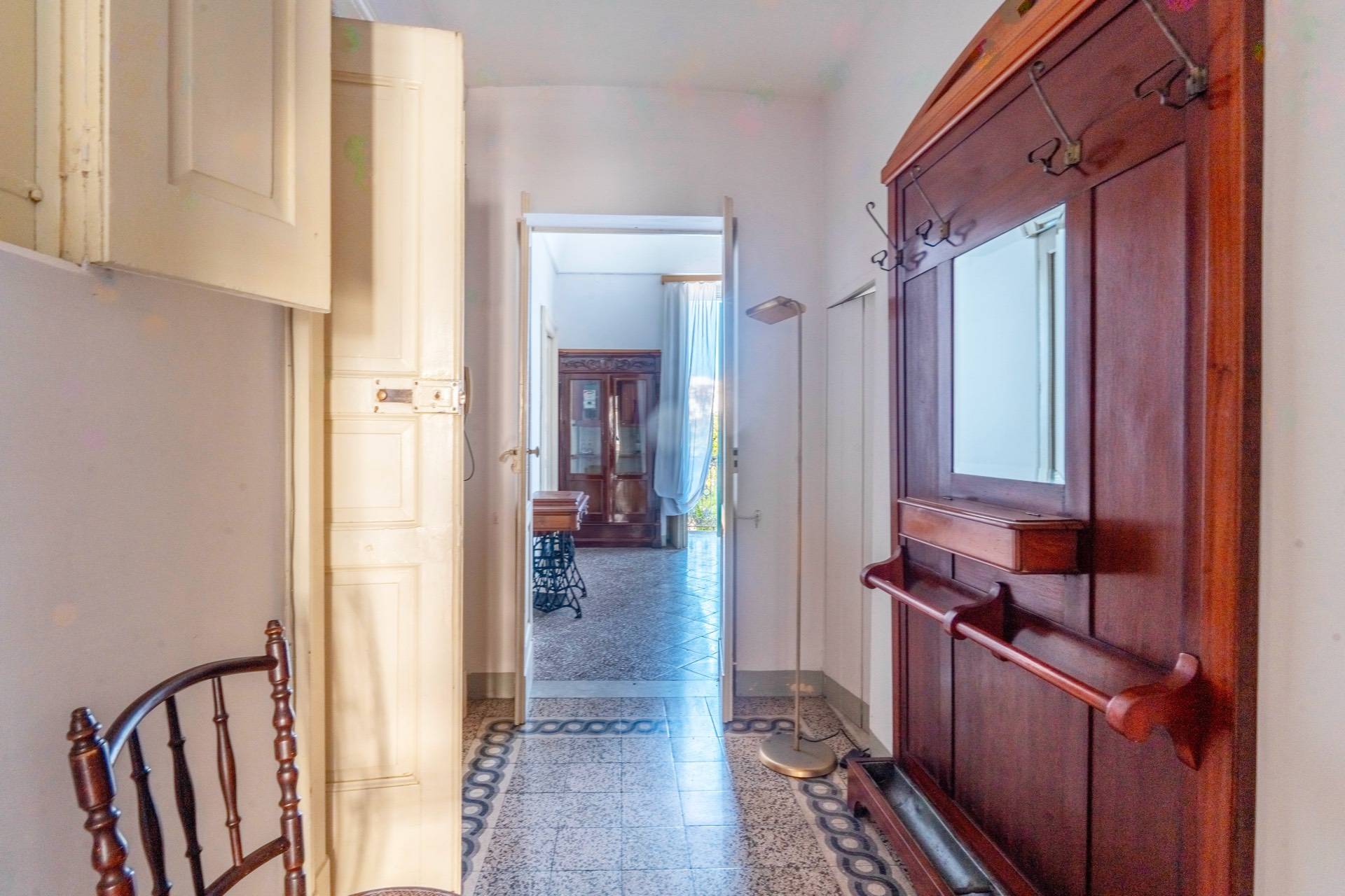 Piazza XX Settembre, Martina Franca, Taranto, 74015, IT, 8 Bedrooms Bedrooms, ,4 BathroomsBathrooms,Residential,For Sale,Piazza XX Settembre,1657102