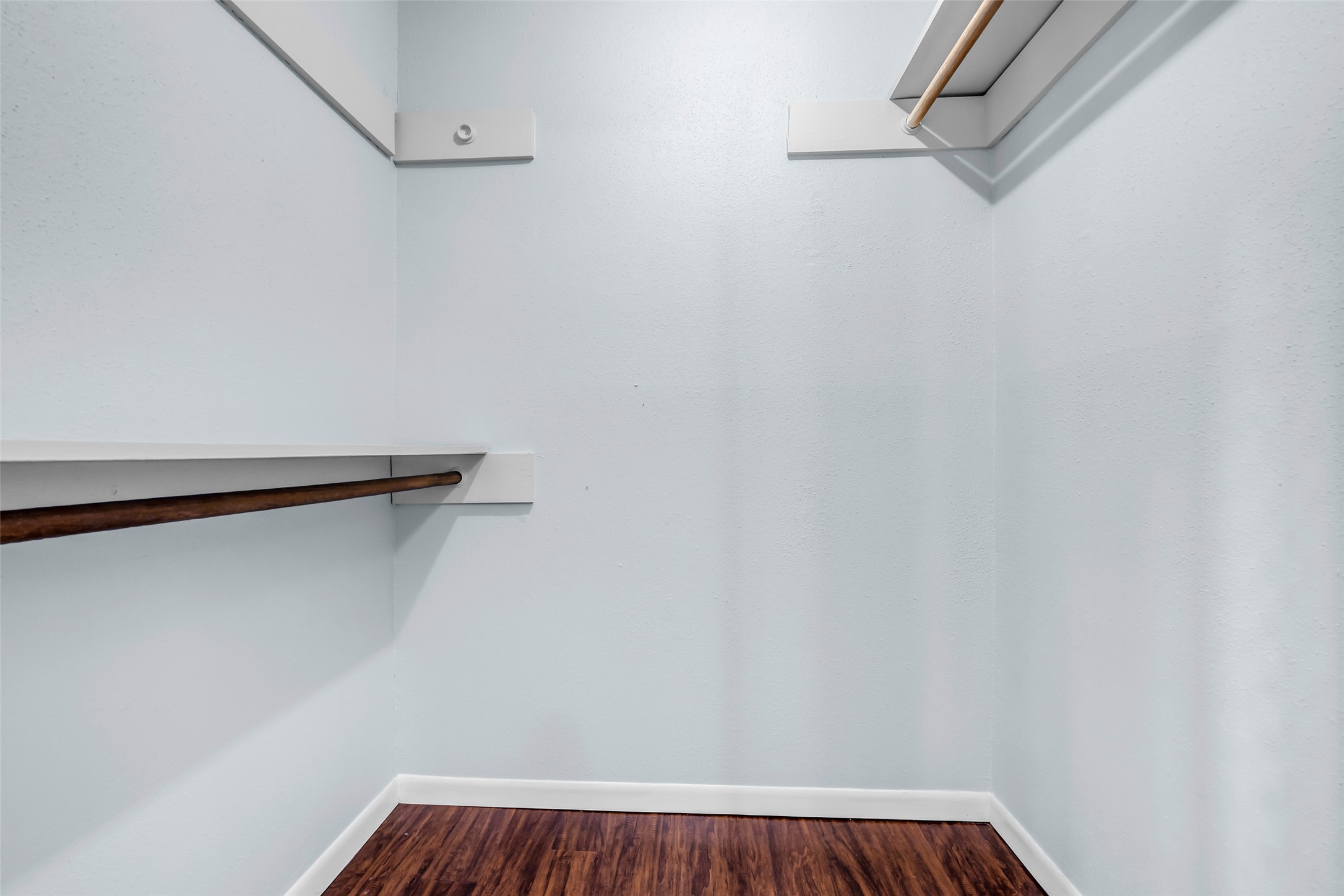  749 Worthshire Street #1 - 物件實景