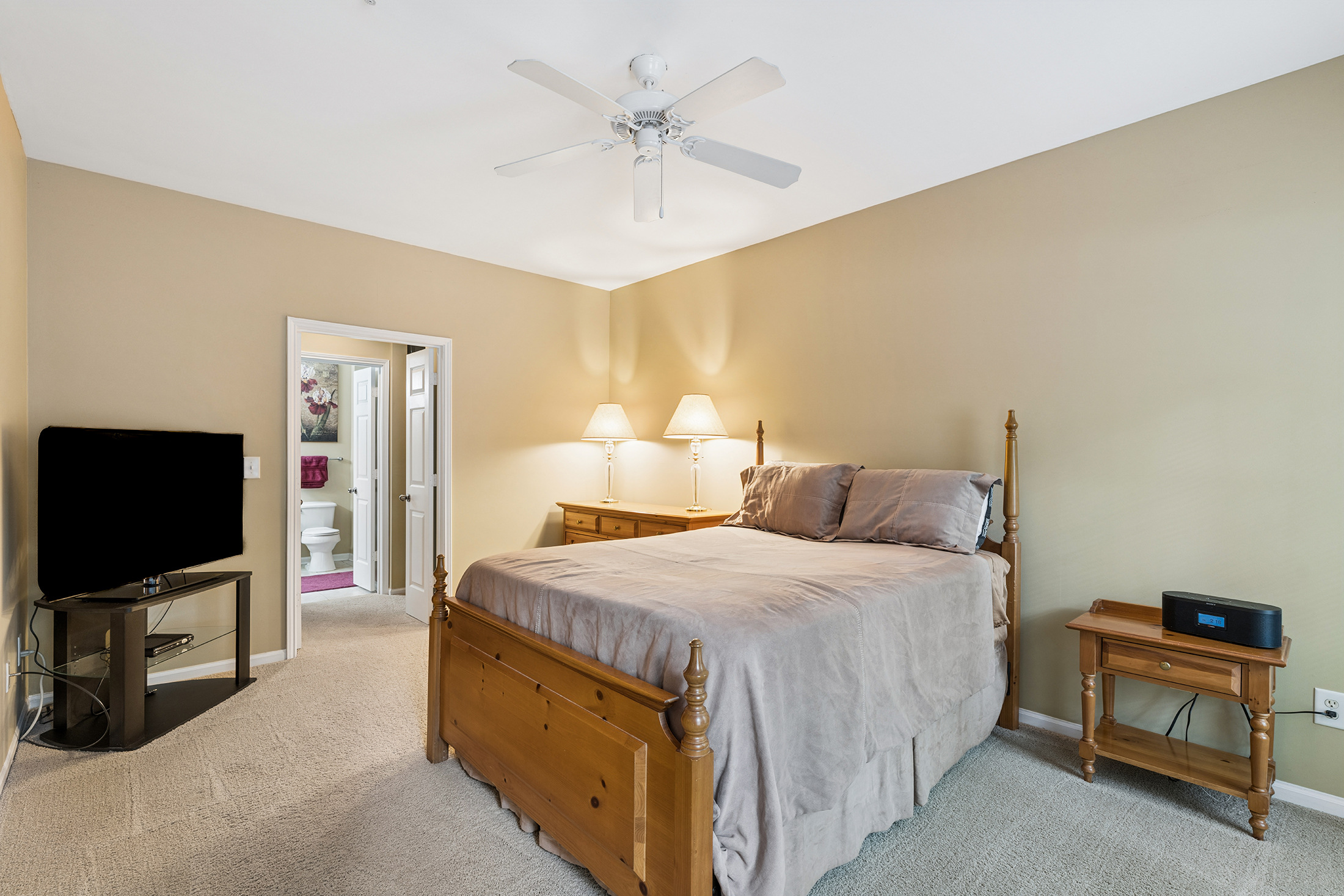  Comfort and Convenience in Gated Brighton Court - 物件實景