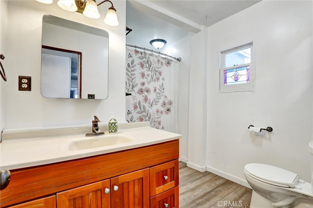 Lakewood, California, 90713, United States, 2 Bedrooms Bedrooms, ,1 BathroomBathrooms,Residential,For Sale,1943590