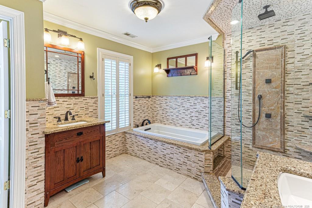 Fayetteville, North Carolina, 28303, United States, 4 Bedrooms Bedrooms, ,4 BathroomsBathrooms,Residential,For Sale,1912037