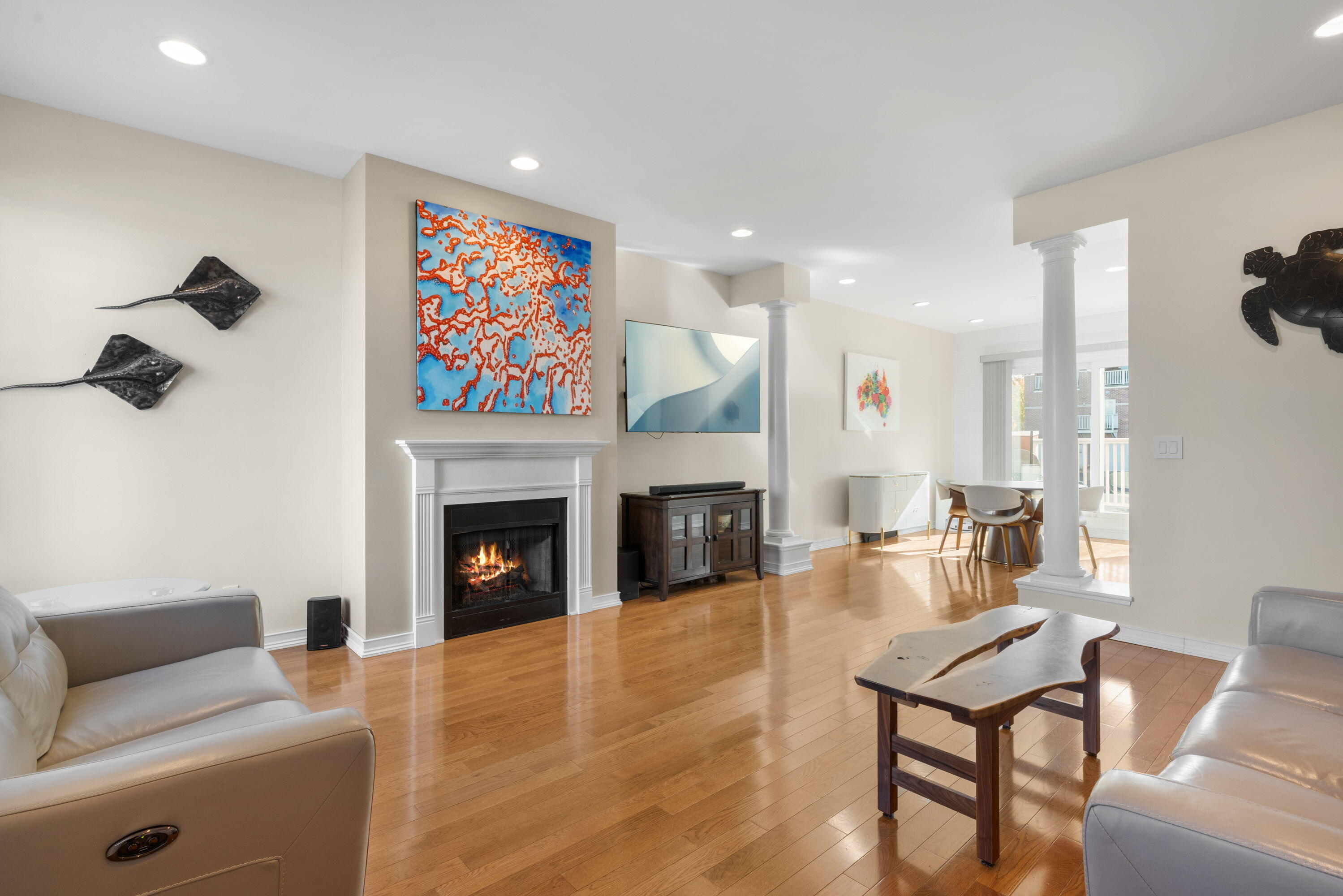 Kenosha, Wisconsin, 53140, United States, 3 Bedrooms Bedrooms, ,3 BathroomsBathrooms,Residential,For Sale,1985351