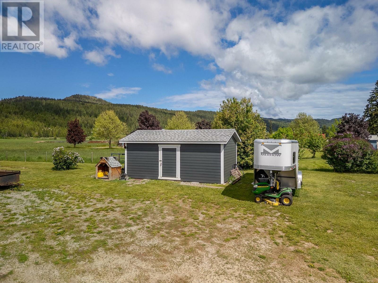 GRINDROD, British Columbia, V0E 1Y0, CA, 3 Bedrooms Bedrooms, ,2 BathroomsBathrooms,Residential,For Sale,1838949