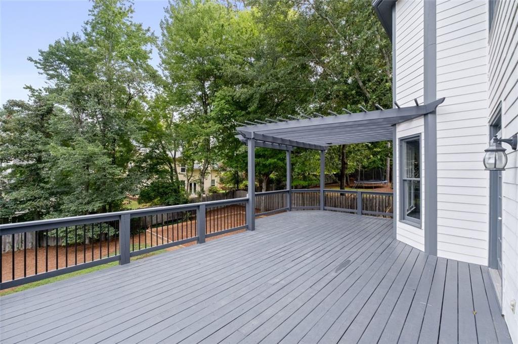 Alpharetta, Georgia, 30022, United States, 4 Bedrooms Bedrooms, ,4 BathroomsBathrooms,Residential,For Sale,1919547