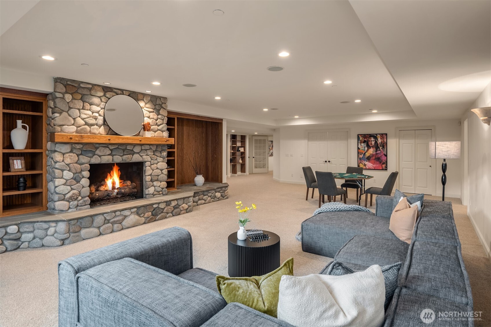 Clyde Hill, Washington, 98004, United States, 4 Bedrooms Bedrooms, ,4 BathroomsBathrooms,Residential,For Sale,1805060