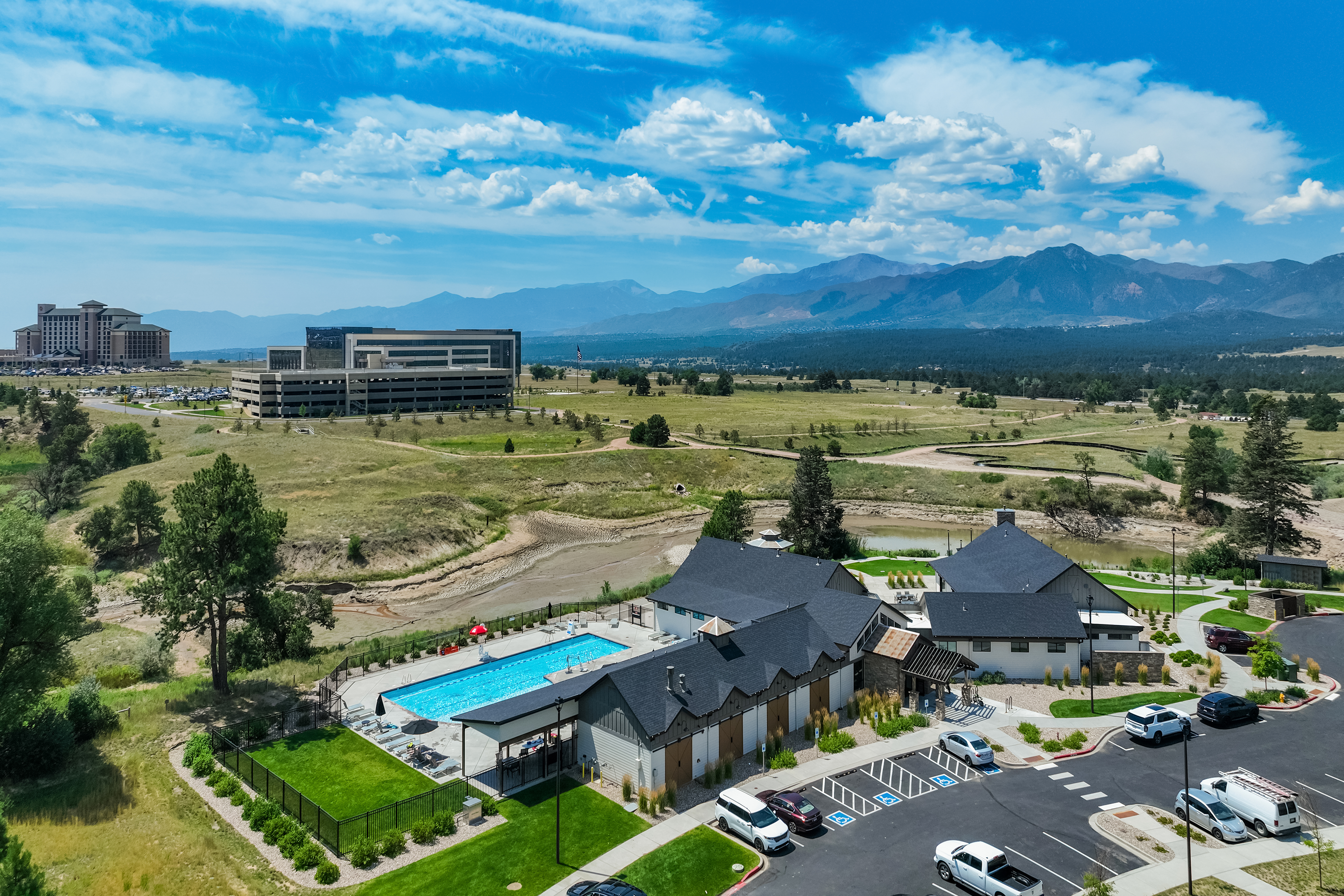  Modern Farmhouse Charm - 物件實景