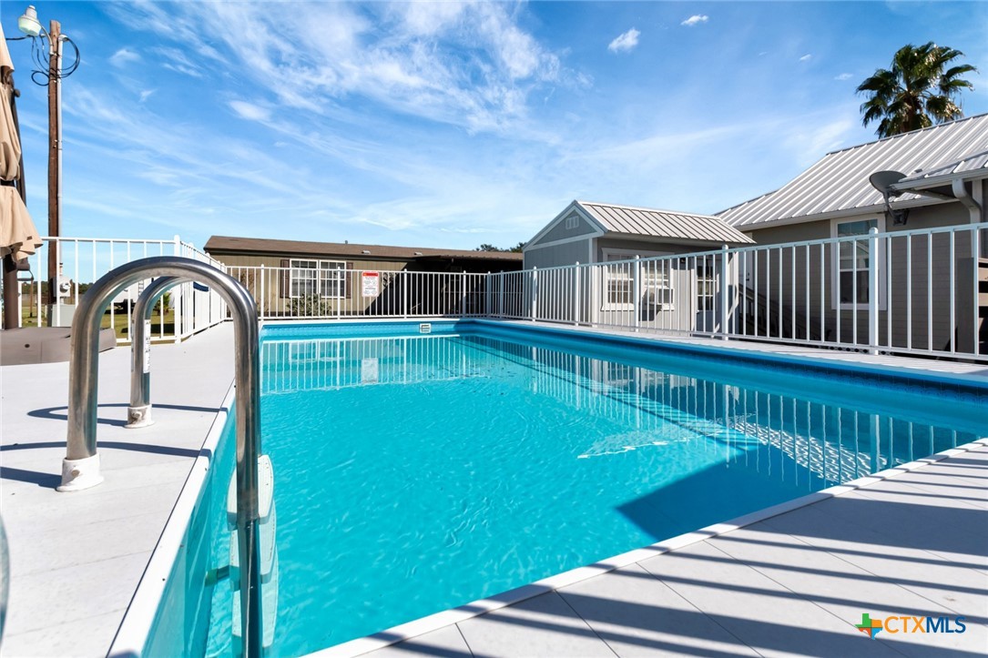 612 W Jackson Avenue, Port O'Connor, Texas, 77982, United States, 3 Bedrooms Bedrooms, ,3 BathroomsBathrooms,Residential,For Sale,612 W Jackson Avenue,1673246