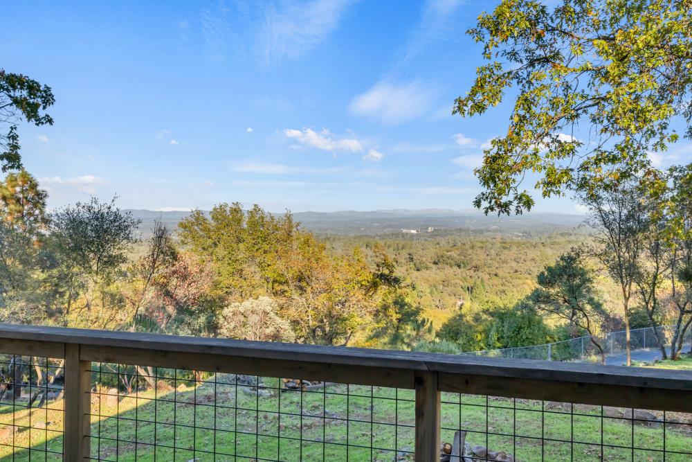 Shingle Springs, California, 95682, United States, 3 Bedrooms Bedrooms, ,2 BathroomsBathrooms,Residential,For Sale,1997348