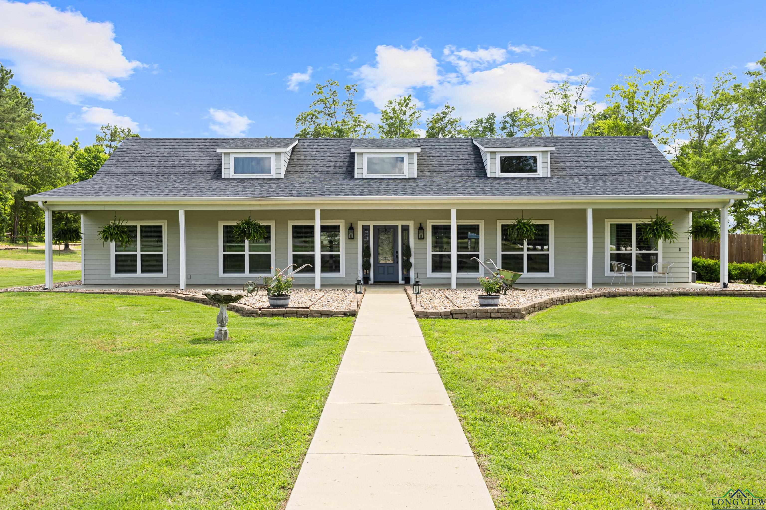 Winona, Texas, 75792, United States, 3 Bedrooms Bedrooms, ,2 BathroomsBathrooms,Residential,For Sale,1866525