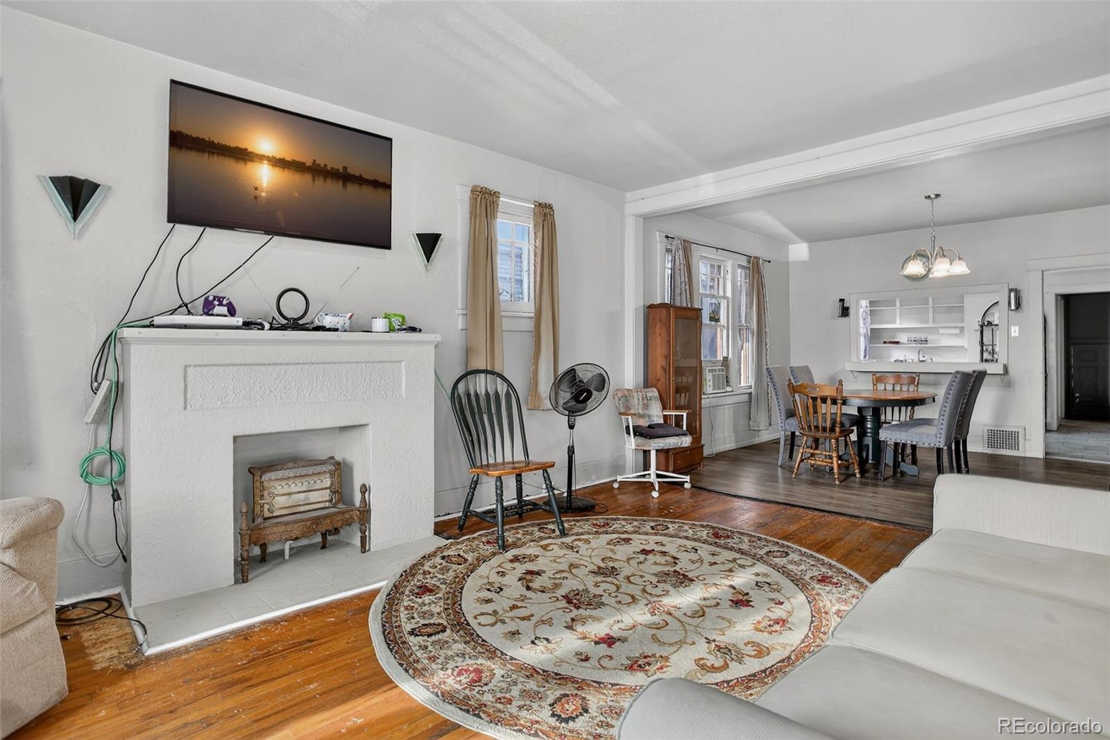 Denver, Colorado, 80204, United States, 4 Bedrooms Bedrooms, ,Residential,For Sale,1934462