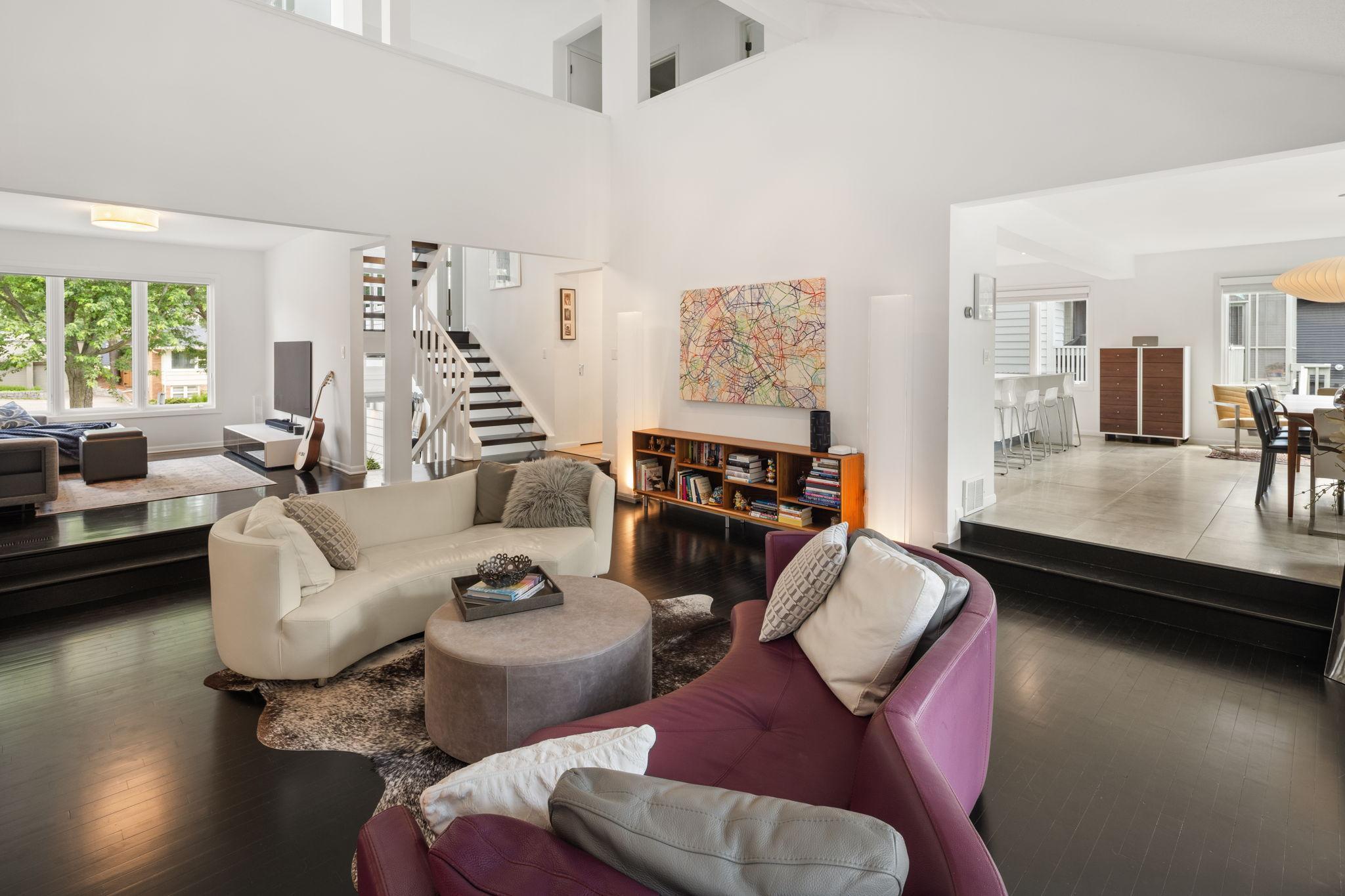 Minneapolis, Minnesota, 55410, United States, 4 Bedrooms Bedrooms, ,2 BathroomsBathrooms,Residential,For Sale,1805431