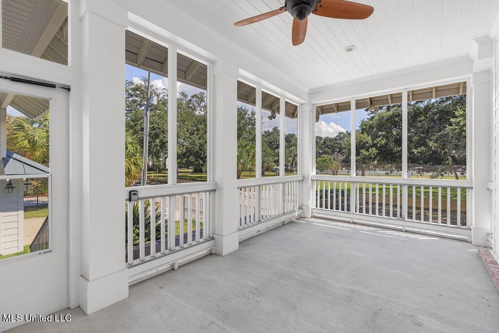 Gulfport, Mississippi, 39501, United States, 4 Bedrooms Bedrooms, ,3 BathroomsBathrooms,Residential,For Sale,1974056