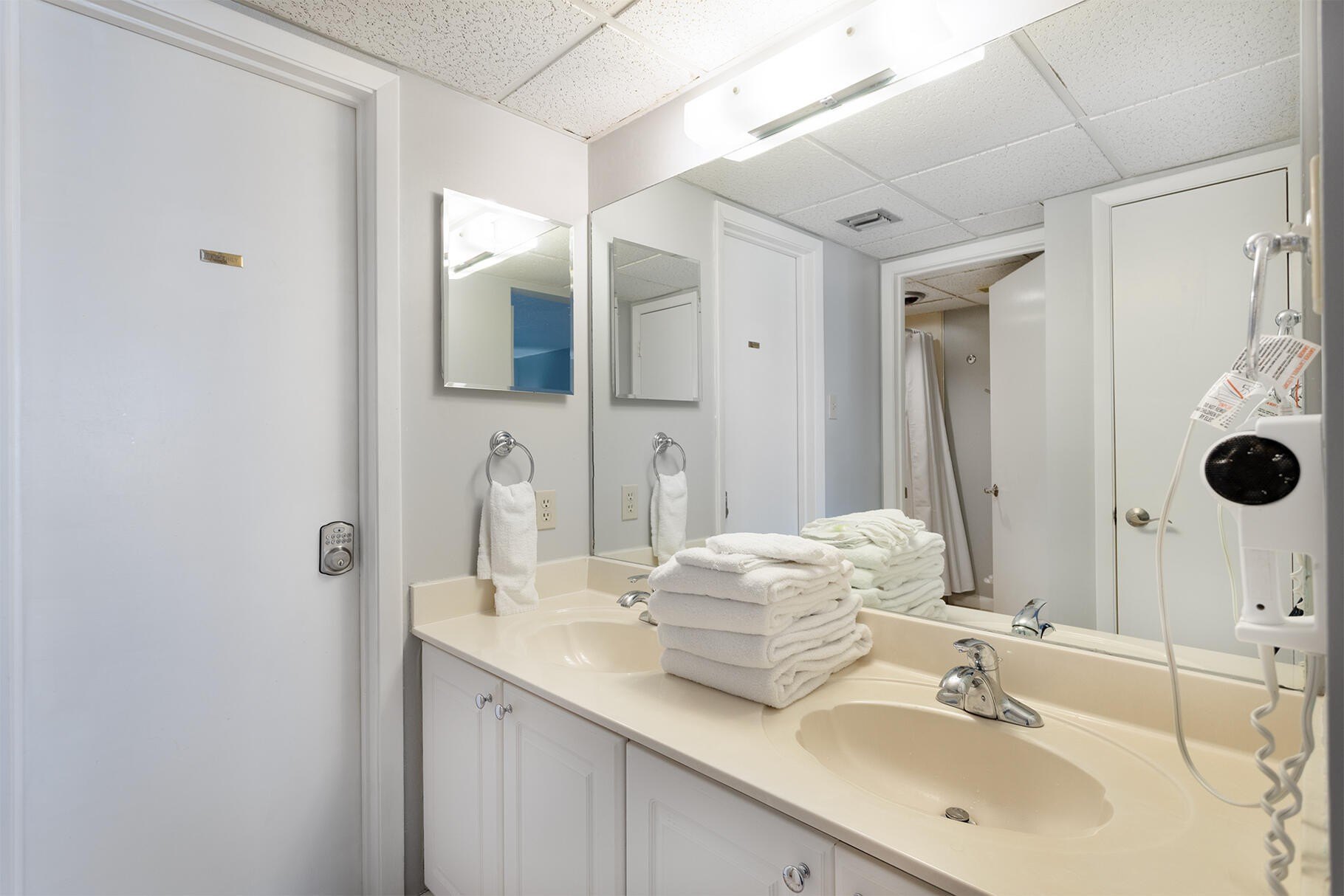 Panama City Beach, Florida, 32407, United States, 2 Bedrooms Bedrooms, ,2 BathroomsBathrooms,Residential,For Sale,2005598