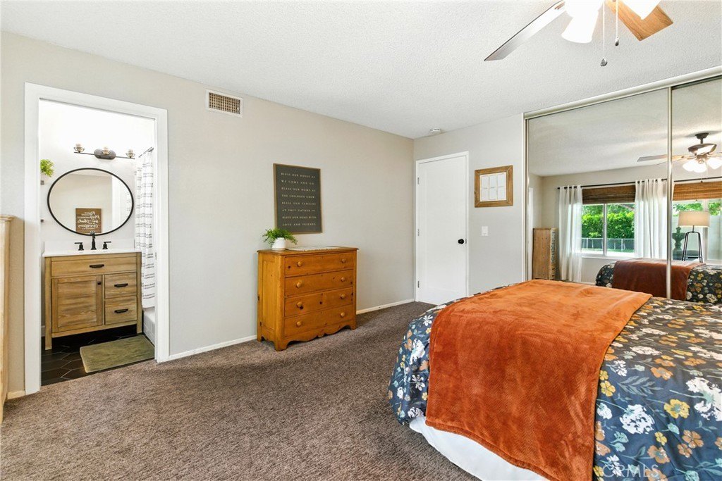 Jurupa Valley, California, 92509, United States, 4 Bedrooms Bedrooms, ,2 BathroomsBathrooms,Residential,For Sale,1873402