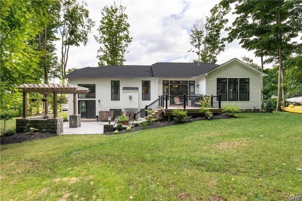 Baldwinsville, New York, 13027, United States, 3 Bedrooms Bedrooms, ,3 BathroomsBathrooms,Residential,For Sale,1919529
