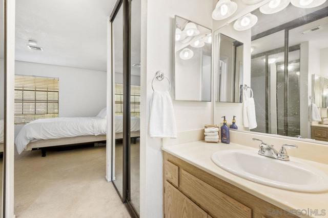 San Diego, California, 92129, United States, 2 Bedrooms Bedrooms, ,2 BathroomsBathrooms,Residential,For Sale,1916300